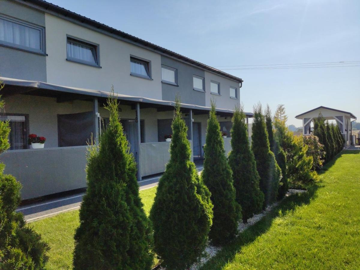 Aparthotel Aurora Ustka-Przewloka Extérieur photo